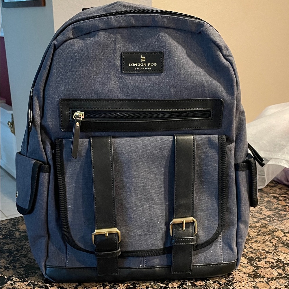 London Fog Charcoal and Black Men's Backpack